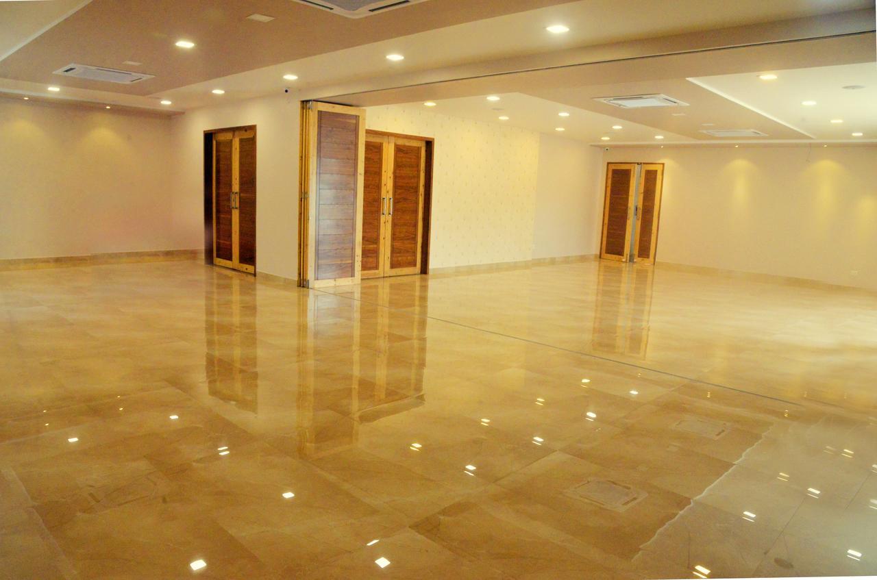 Hotel Shree Kanha Residency Allāhābād Junction Kültér fotó