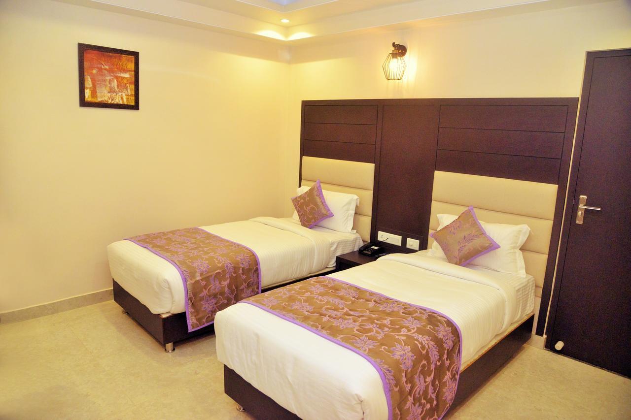 Hotel Shree Kanha Residency Allāhābād Junction Kültér fotó