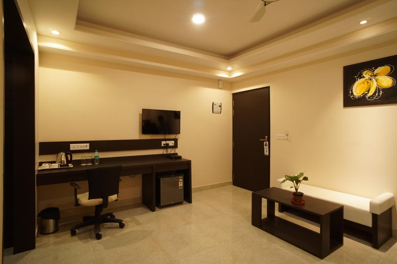Hotel Shree Kanha Residency Allāhābād Junction Kültér fotó