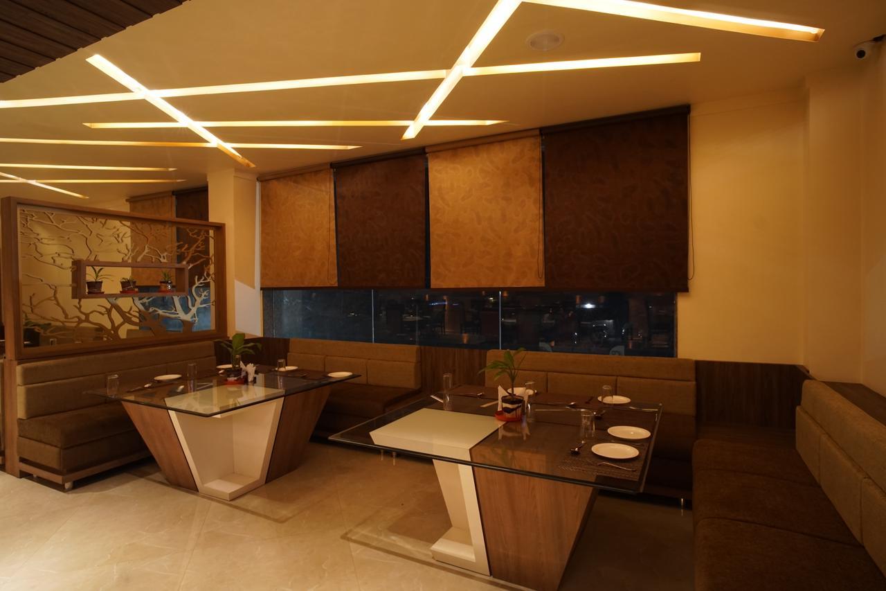 Hotel Shree Kanha Residency Allāhābād Junction Kültér fotó